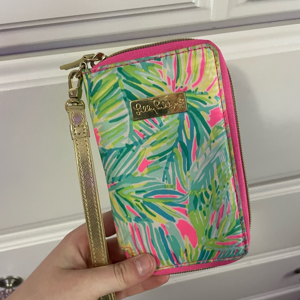 Lilly Pulitzer Wristlet